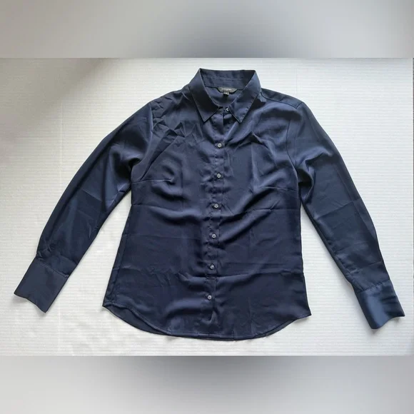 Banana Republic Factory Silky Classic Shirt Button-Up Preppy Navy Size S - Picture 2 of 11